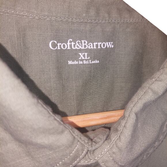 Men's Croft & Barrow short sleeve button down - Picture 3 of 3